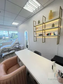 Sala Comercial para alugar, 29m² no Tamboré, Santana de Parnaíba