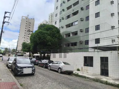 Apartamento com 3 Quartos para alugar, 77m² no Torre, Recife