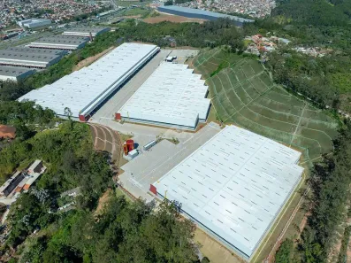 Galpão/Depósito/Armazém para alugar, 5670m² no Água Espraiada, Embu das Artes
