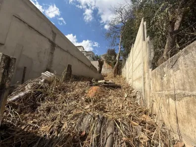 Lote/Terreno à venda, 210m² no Guarujá, Betim