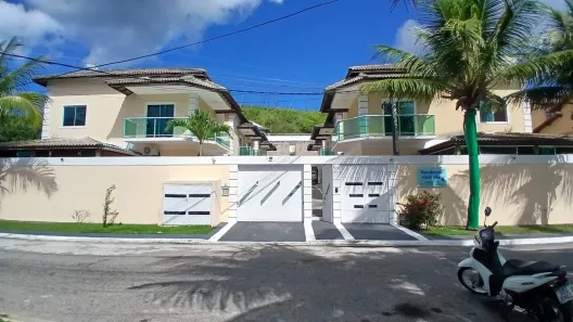 Casa de Condomínio com 4 Quartos à venda, 144m² no Ogiva, Cabo Frio