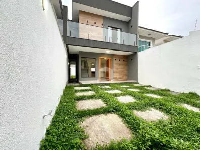 Casa com 3 Quartos à venda, 132m² no Piratininga, Niterói