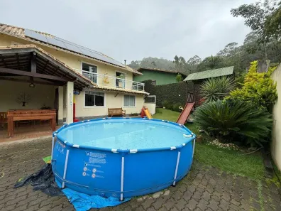 Casa com 3 Quartos à venda, 174m² no Fazenda Bela Vista, Nova Friburgo