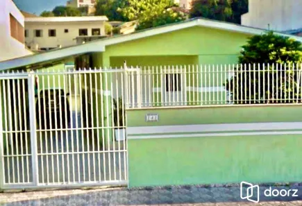 Casa com 3 Quartos à venda, 190m² no Jardim Floresta, Porto Alegre