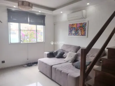Casa de Condomínio com 2 Quartos para alugar, 78m² no Humaitá, Porto Alegre