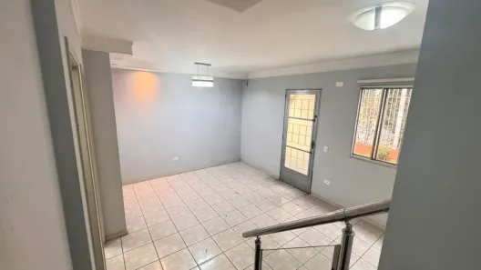 Casa de Condomínio com 2 Quartos à venda, 80m² no Parque Ipê, São Paulo