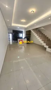 Casa com 3 Quartos à venda, 185m² no Dona Zulmira, Uberlândia
