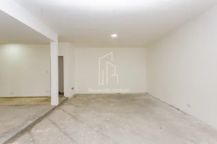 Prédio Comercial com 5 Quartos à venda, 400m² no Vila Alexandria, São Paulo