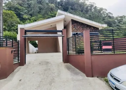 Casa com 2 Quartos à venda, 168m² no Pirabeiraba (Pirabeiraba), Joinville