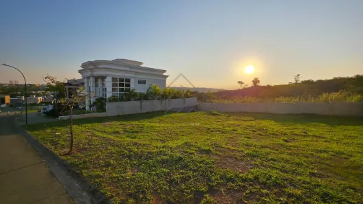 Lote/Terreno à venda, 430m² no Loteamento Residencial Arborais, Campinas