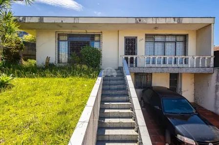 Casa com 3 Quartos à venda, 176m² no Tingui, Curitiba