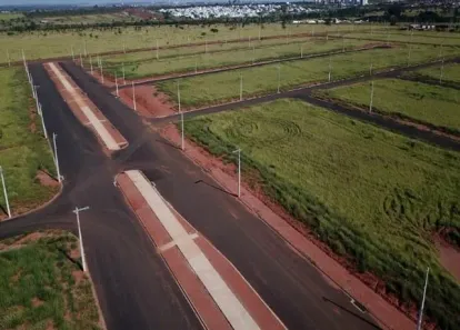 Lote/Terreno à venda, 257m² no Laranjeiras, Uberlândia