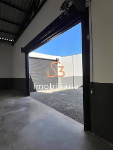 Galpão/Depósito/Armazém para alugar, 600m² no Bom Jesus, Uberlândia