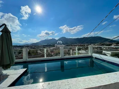Casa com 3 Quartos para alugar, 150m² no Ilha da Figueira, Jaraguá do Sul