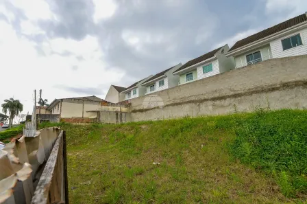 Lote/Terreno à venda, 435m² no Tingui, Curitiba