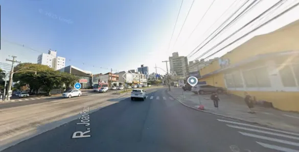 Lote/Terreno à venda, 279m² no Três Figueiras, Porto Alegre