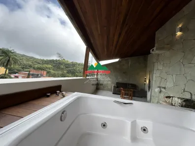 Apartamento com 3 Quartos à venda, 135m² no Guaramiranga, Guaramiranga