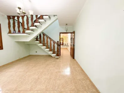 Casa com 3 Quartos à venda, 167m² no Jardim Campo Grande, São Paulo