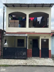 Casa com 5 Quartos à venda, 200m² no Japiim, Manaus