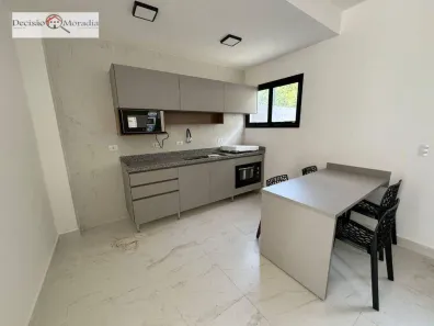 Casa de Condomínio com 2 Quartos para alugar, 60m² no Granja Viana II, Cotia