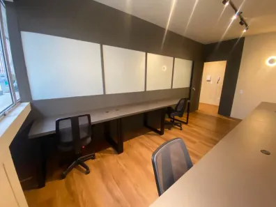Sala Comercial para alugar, 16m² no Petrópolis, Porto Alegre