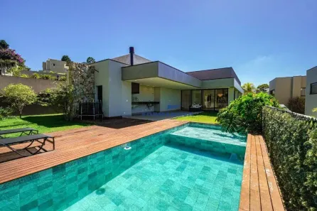 Casa de Condomínio com 3 Quartos à venda, 332m² no Granja Viana, Carapicuíba