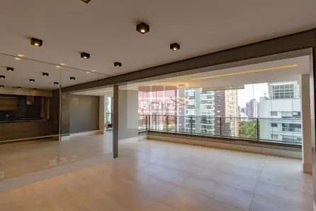 Apartamento com 3 Quartos para alugar, 131m² no Cidade Monções, São Paulo