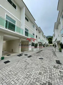 Casa de Condomínio com 3 Quartos à venda, 156m² no Taquara, Rio de Janeiro