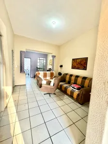 Casa com 4 Quartos à venda, 300m² no Centro, Fortaleza