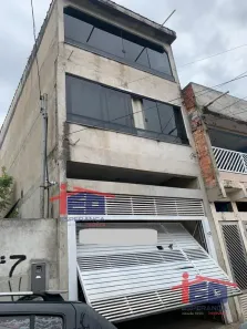 Sobrado com 3 Quartos à venda, 180m² no Parque Santa Teresa, Carapicuíba