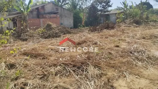 Lote/Terreno à venda, 700m² no Ipitangas, Saquarema