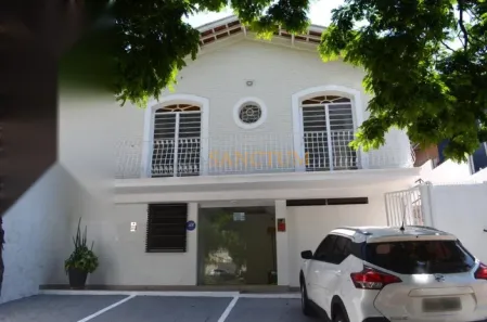 Sobrado com 3 Quartos à venda, 204m² no Cambuí, Campinas