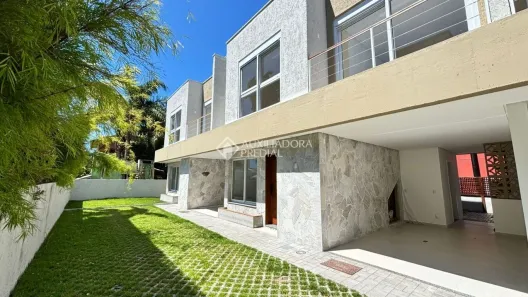 Casa com 3 Quartos à venda, 123m² no Campeche, Florianópolis