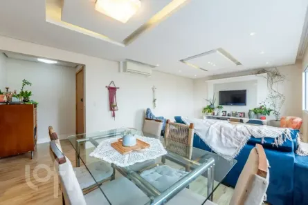 Apartamento com 3 Quartos à venda, 112m² no Passo da Areia, Porto Alegre