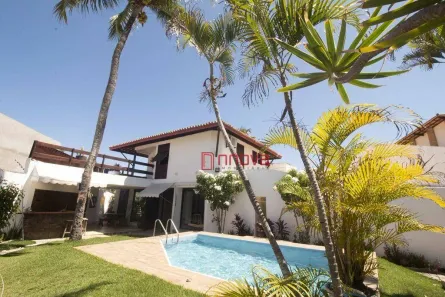 Casa com 4 Quartos à venda, 252m² no Itapuã, Salvador
