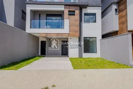 Sobrado com 3 Quartos à venda, 138m² no Fanny, Curitiba