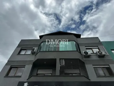 Apartamento com 2 Quartos para alugar, 70m² no Centro, Gravataí