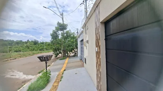 Casa com 2 Quartos à venda, 215m² no Residencial Talismã, Goiânia