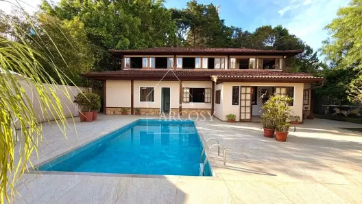 Casa com 5 Quartos à venda, 500m² no Itaipava, Petrópolis
