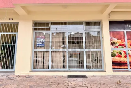 Sala Comercial à venda, 91m² no Medianeira, Caxias do Sul