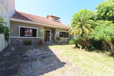 Casa com 3 Quartos à venda, 155m² no Espírito Santo, Porto Alegre