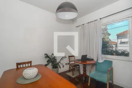 Casa com 4 Quartos à venda, 360m² no Petrópolis, Porto Alegre