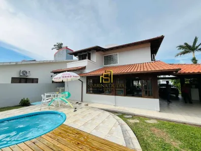 Casa com 4 Quartos à venda, 200m² no Jurerê Internacional, Florianópolis