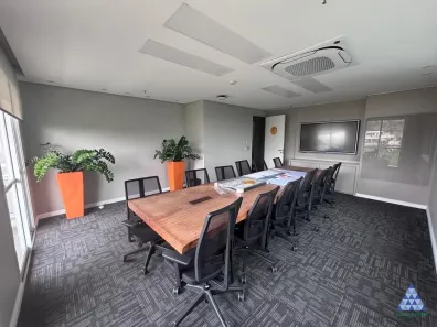Sala Comercial para alugar, 600m² no Vila Ester (Zona Norte), São Paulo