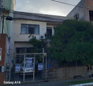 Casa com 3 Quartos à venda, 200m² no Medianeira, Porto Alegre