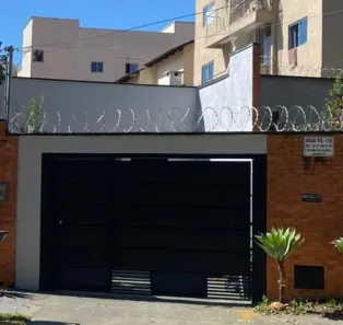 Casa com 3 Quartos à venda, 97m² no Parque das Flores, Goiânia