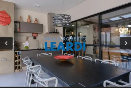 Casa com 3 Quartos à venda, 260m² no Jardim Novo Mundo, São Paulo