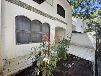 Sobrado com 3 Quartos à venda, 133m² no Vila Marumby, Maringá