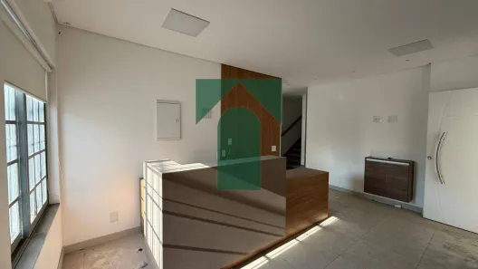 Sobrado com 5 Quartos para alugar, 198m² no Vila Assunção, Santo André