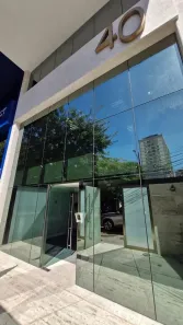 Prédio Comercial para alugar, 369m² no Humaitá, Rio de Janeiro